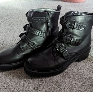womens size 9 combat boots